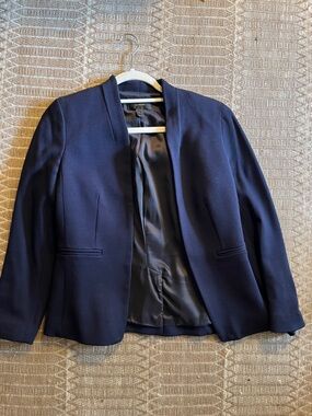 Navy blue going out blazer